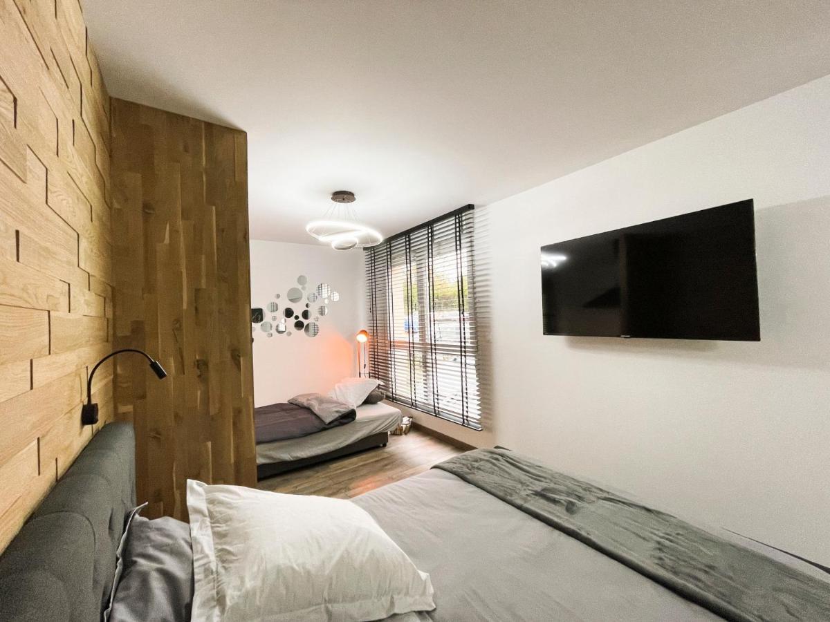 Easy Location - Parking - Free Wifi - Tourism And Business Apartman Freyming-Merlebach Kültér fotó